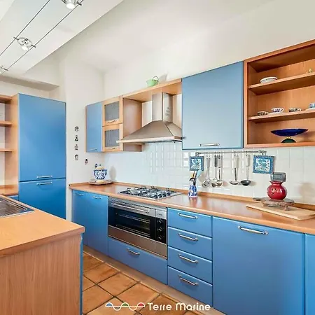 Quadro D'autore, Terre Marine * Campiglia (Liguria)